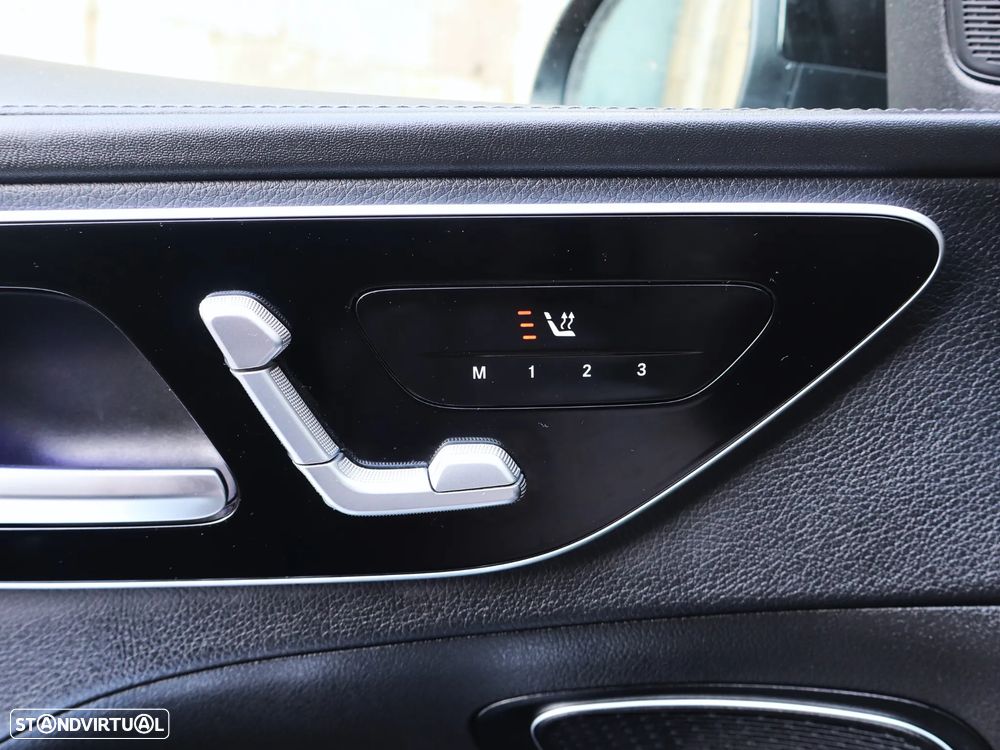 Mercedes-Benz C 300 e T 9G-TRONIC AMG Line - 51