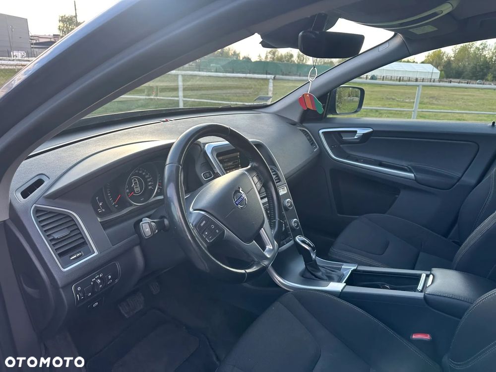 Volvo XC 60 D4 Drive-E Kinetic - 15