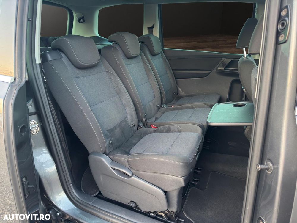 Volkswagen Sharan - 13