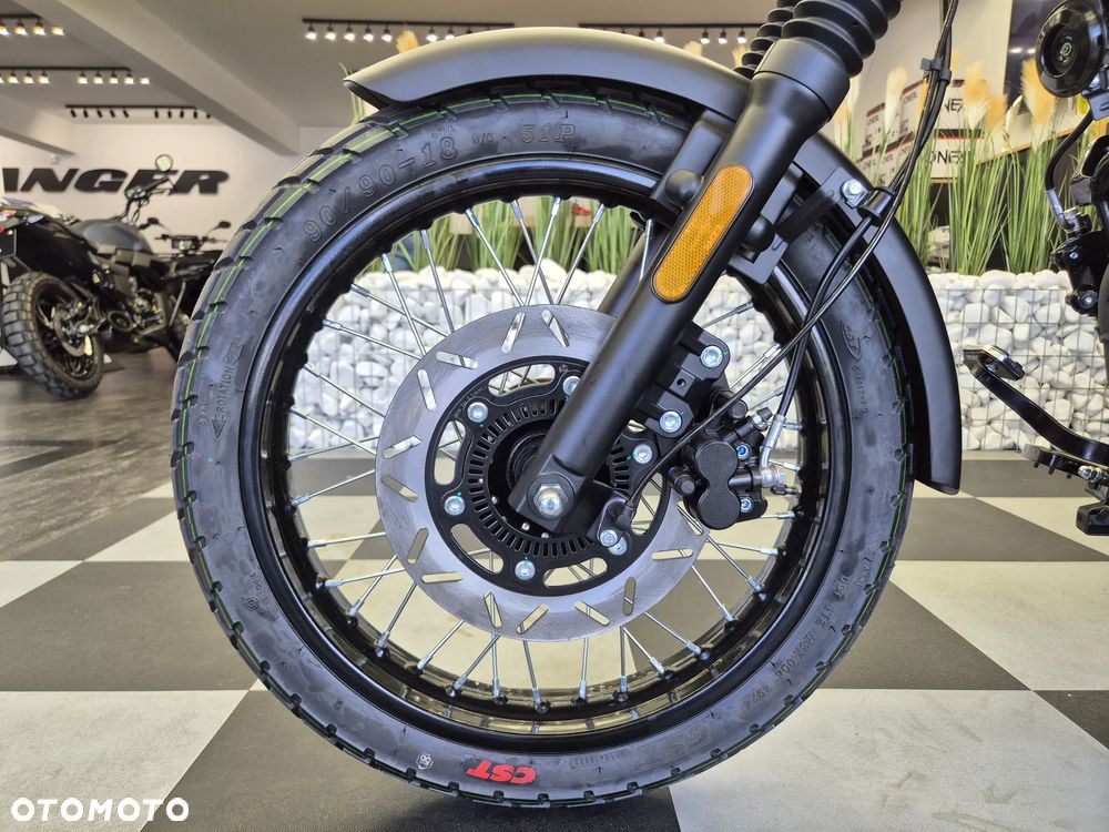 Junak M12 - 17