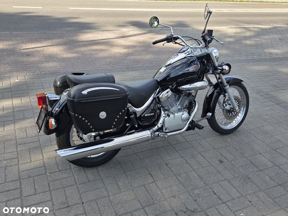Suzuki Intruder - 20