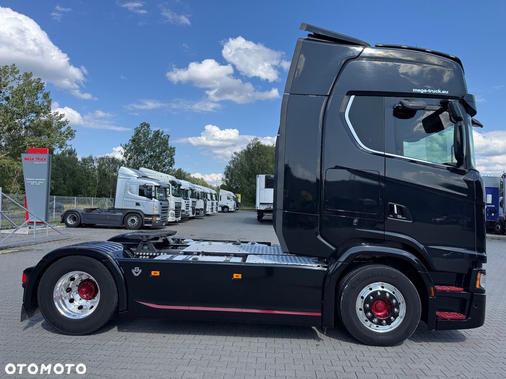 Scania S 590 V8 BOGATA WERSJA 6 PODUSZEK - 5