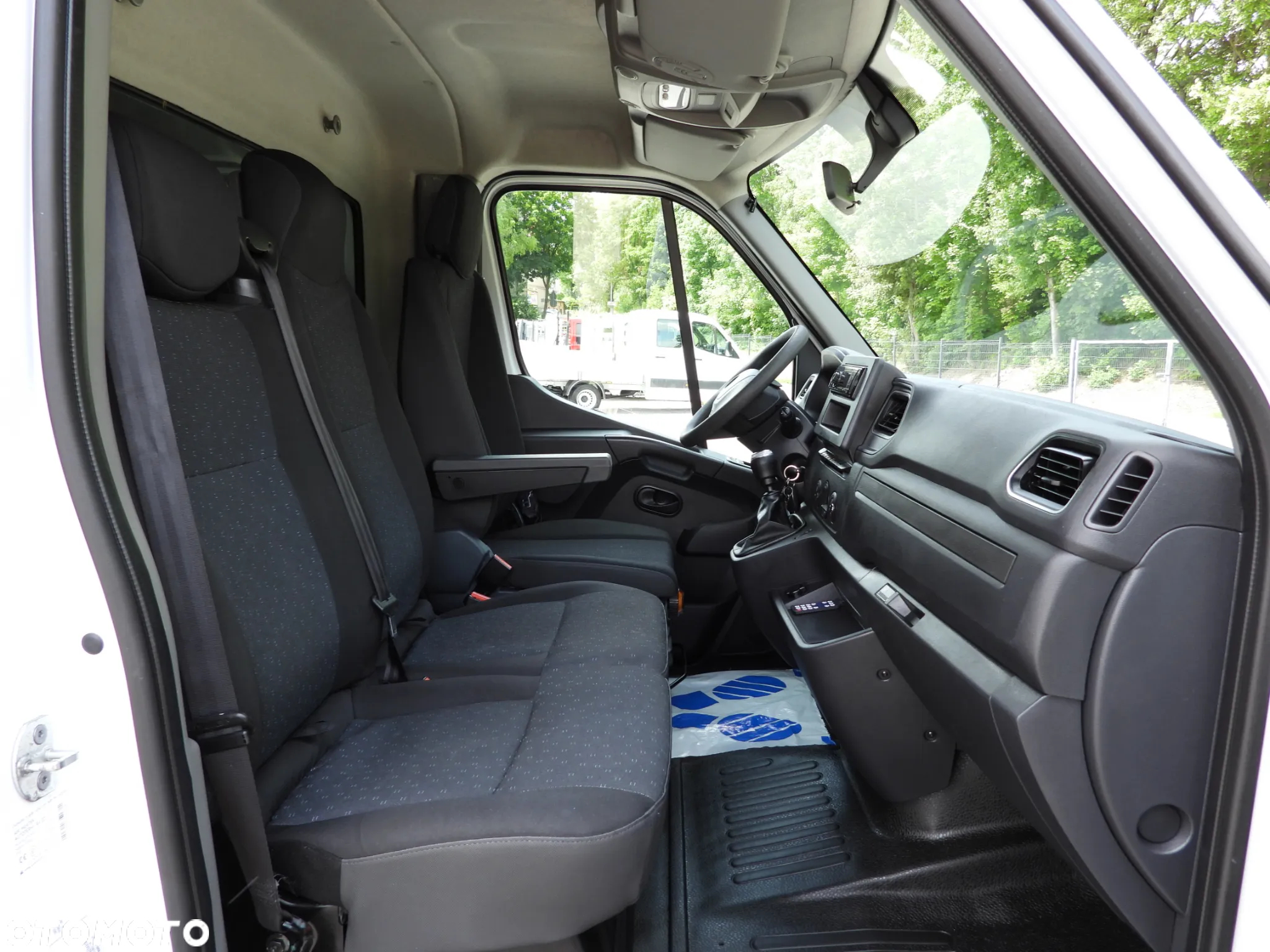 Opel MOVANO  PLANDEKA WINDA 9 PALET WEBASTO TEMPOMAT LEDY PNEUMATYKA KLIMATYZACJA 165KM [ 269277 ] - 34