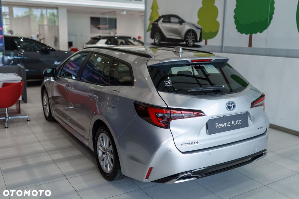 Toyota Corolla 1.8 Hybrid Comfort - 4
