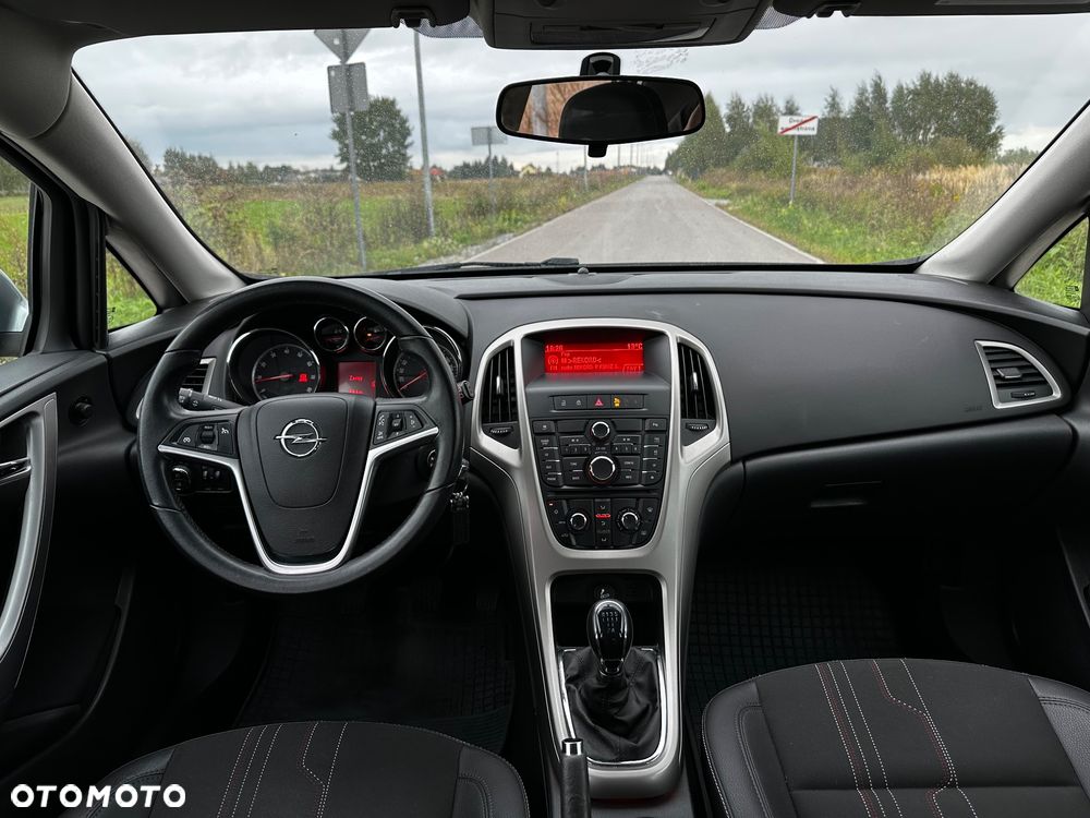 Opel Astra - 13