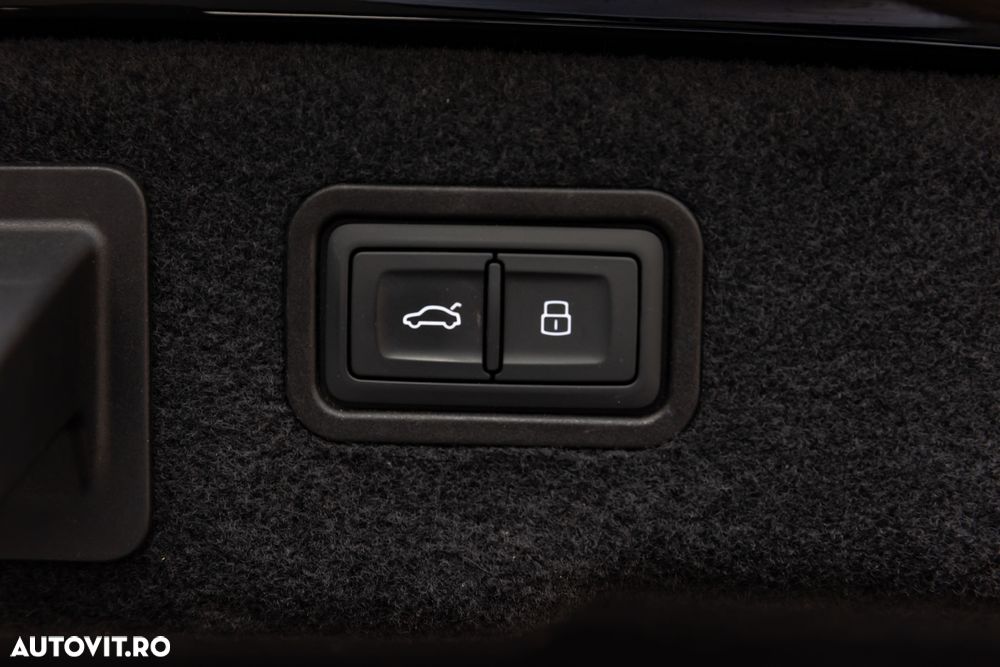 Audi A8 55 TFSI quattro Tiptronic - 40