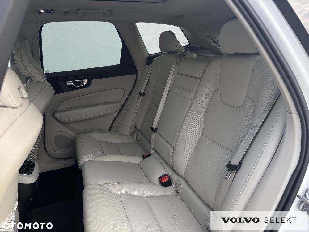 Volvo XC 60 - 23