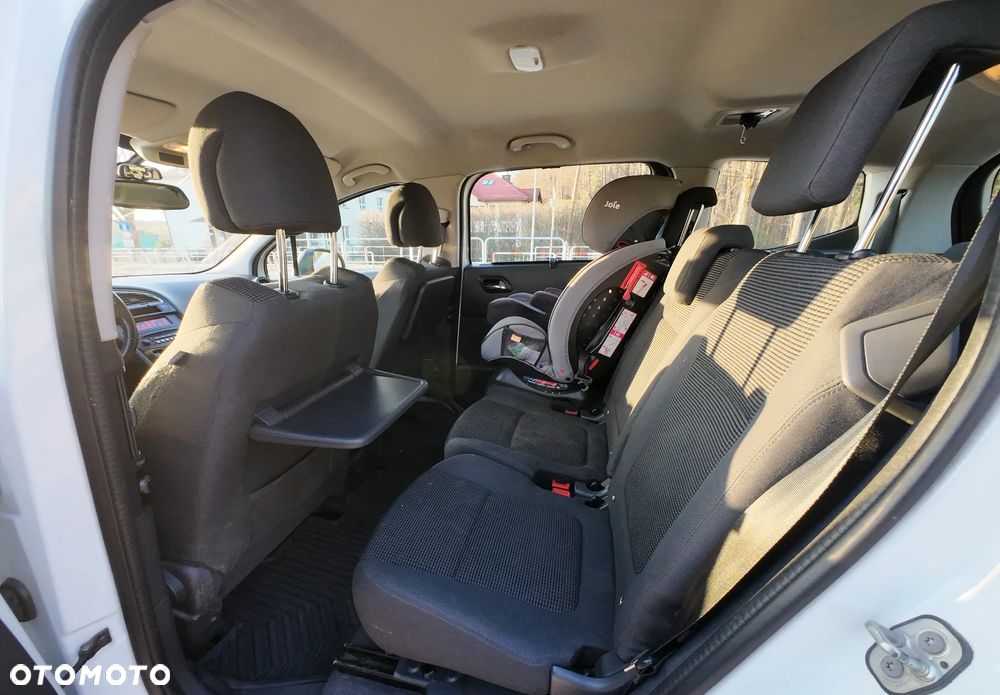 Peugeot 5008 1.6 BlueHDi Active 7os - 11
