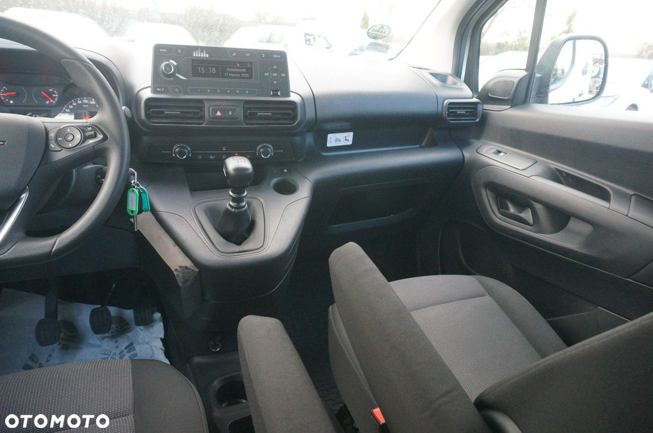 Opel Combo Cargo XL 1.5 CDTI 2,4t (bryg.) - 18