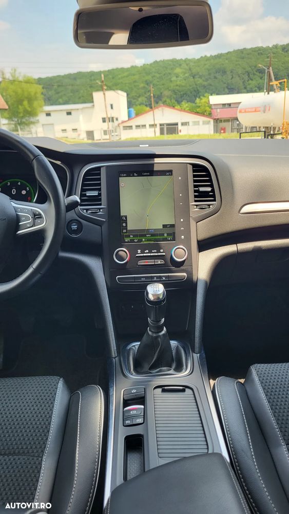 Renault Megane - 12