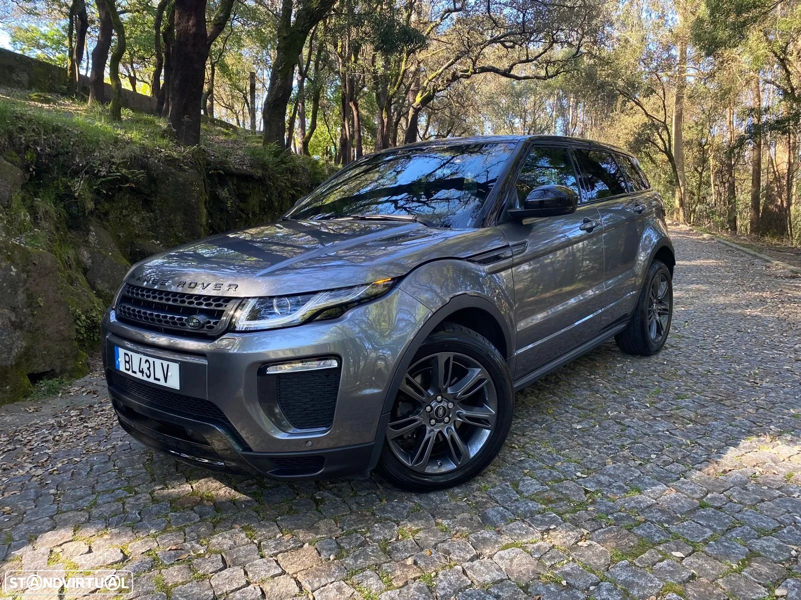 Land Rover Range Rover Evoque 2.0 D180 AWD R-Dynamic HSE Auto - 1