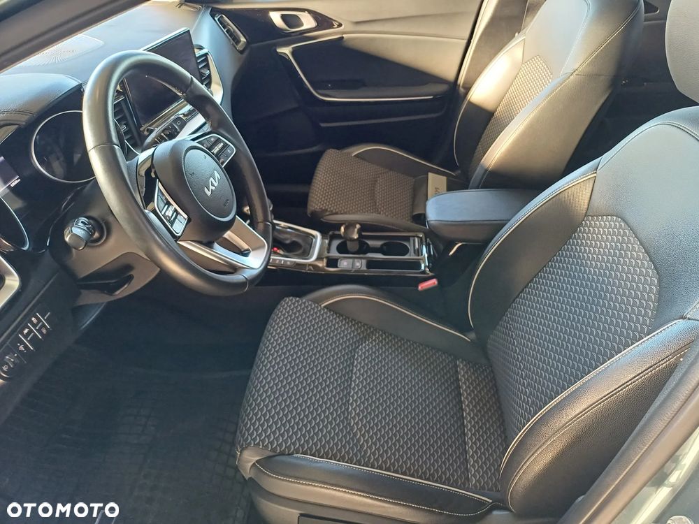 Kia XCeed 1.5 T-GDI L DCT - 13