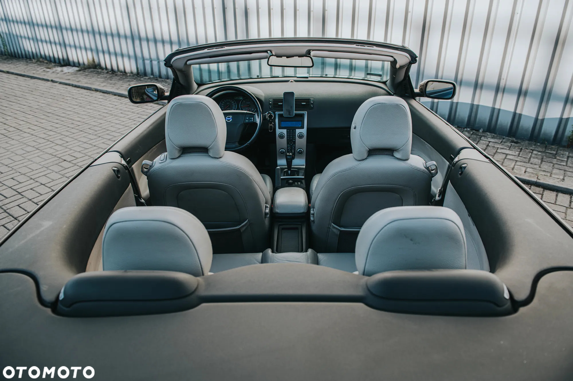 Volvo C70 2.4D5 Summum - 12