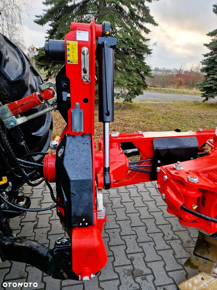 Gregoire Besson Rover 70 - 5