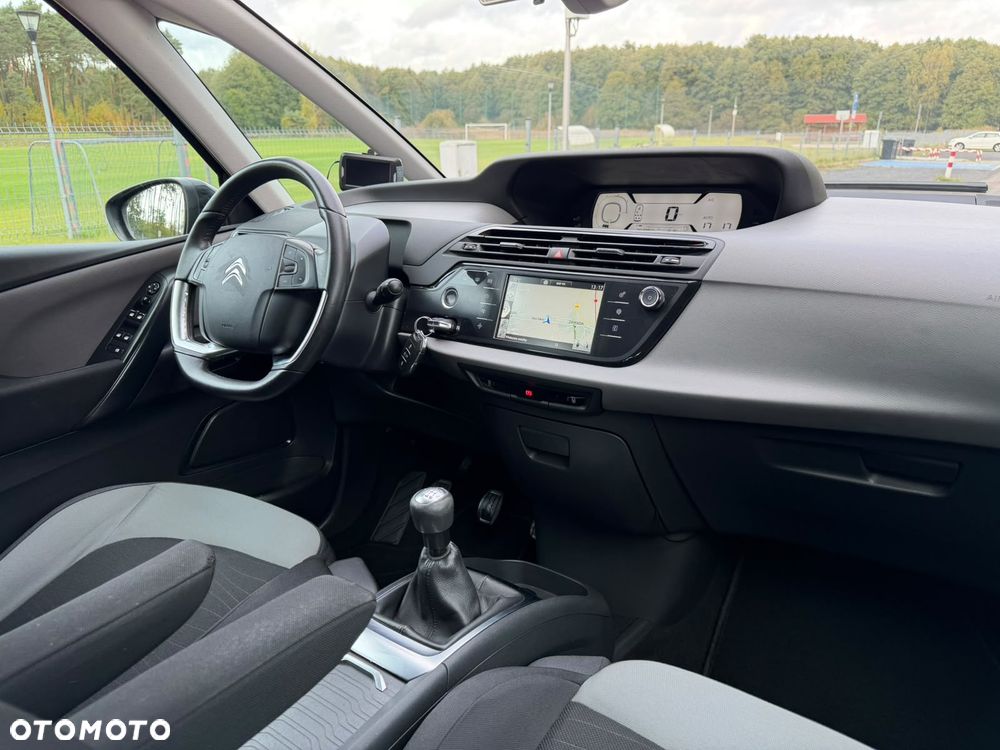 Citroën C4 Picasso - 19
