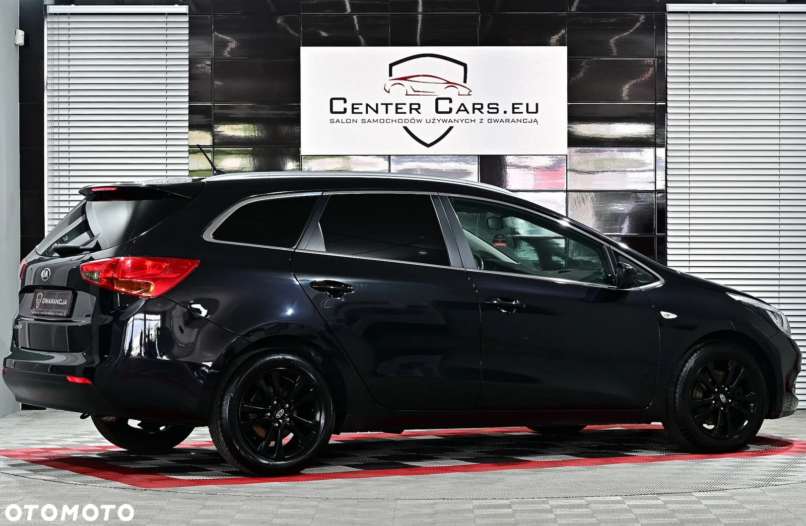 Kia Ceed - 16
