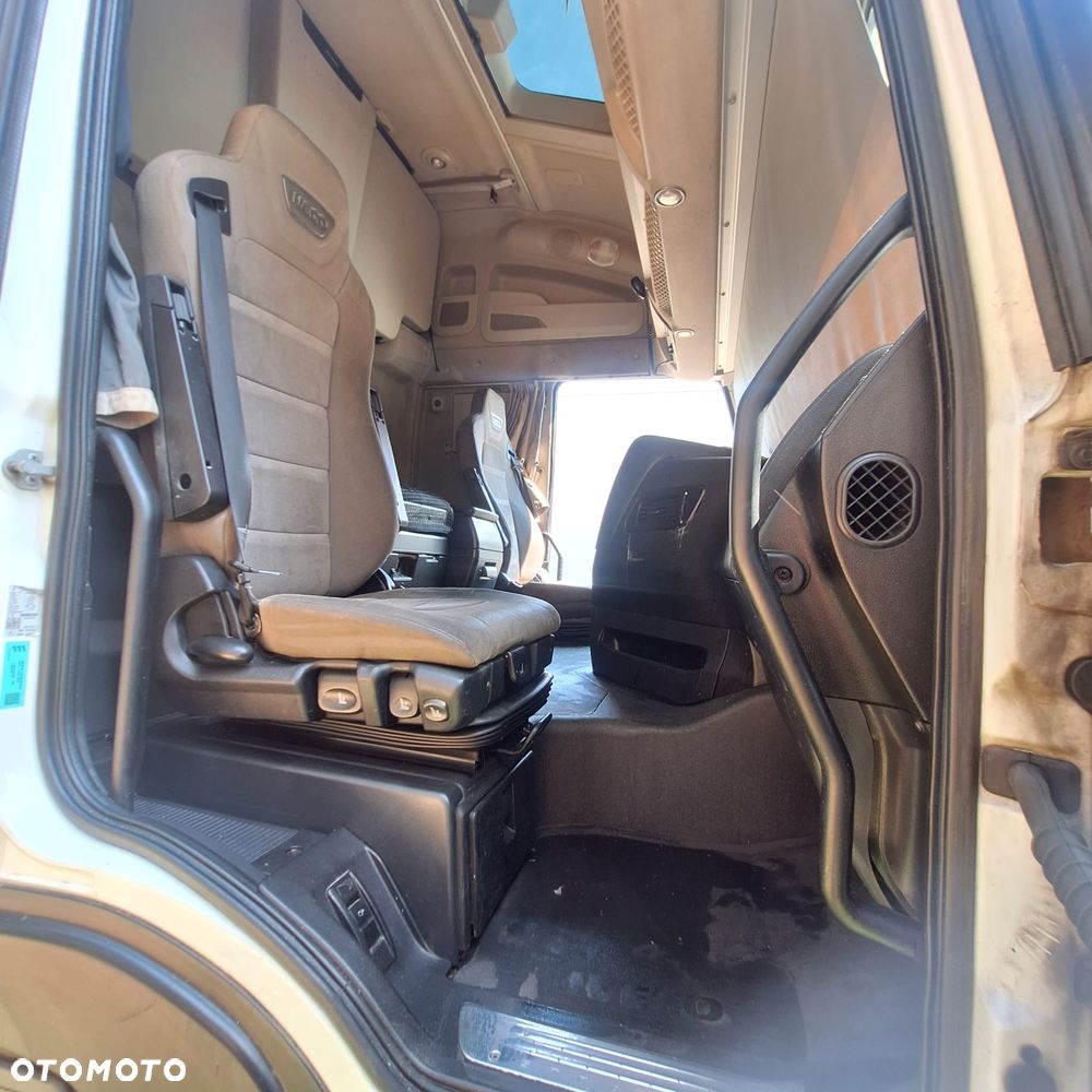 Iveco Stralis HI way - 12