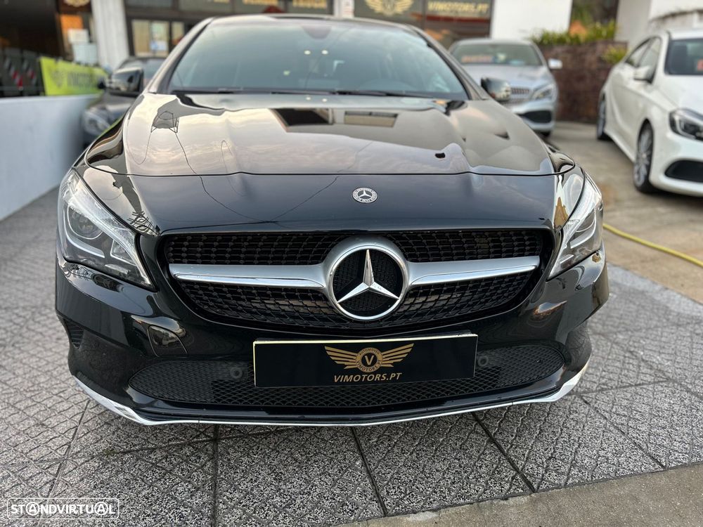 Mercedes-Benz CLA 200 - 4