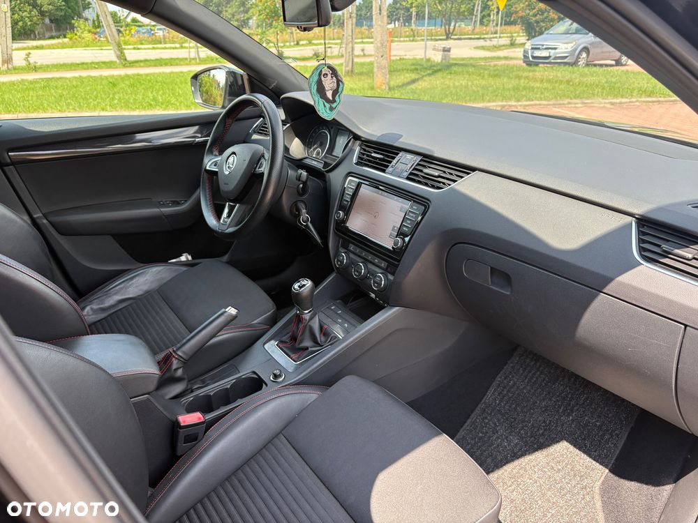 Skoda Octavia 2.0 TDI (Green tec) RS - 10