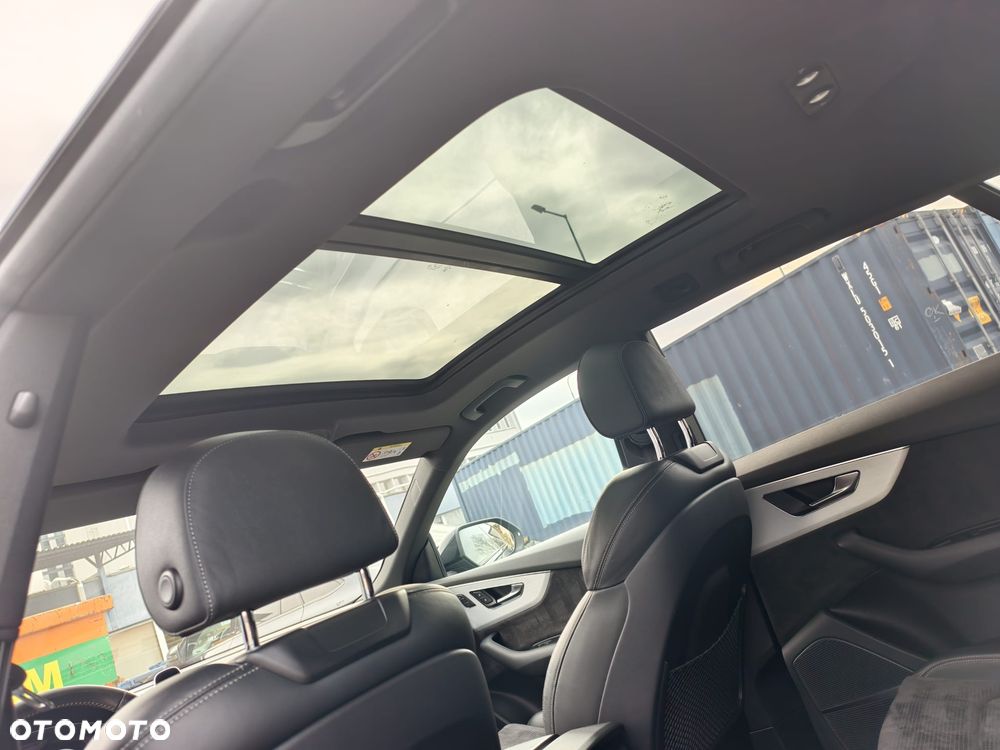 Audi Q8 50 TDI mHEV Quattro Black Edition Tiptronic - 12