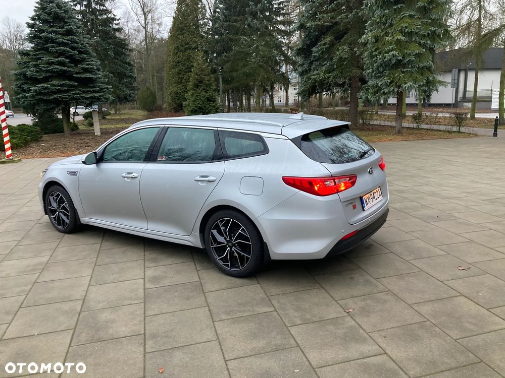 Kia Optima 2.0 M - 3