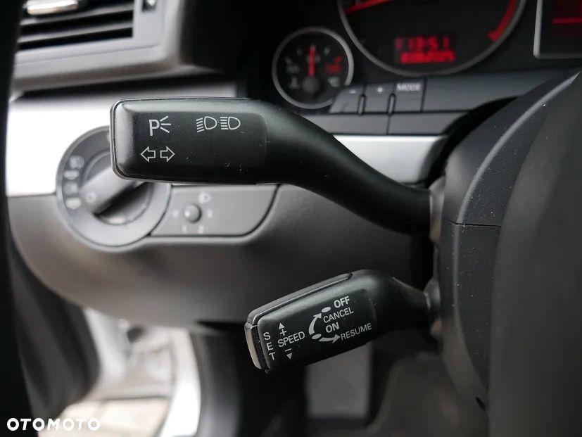 Audi A4 Limousine - 18