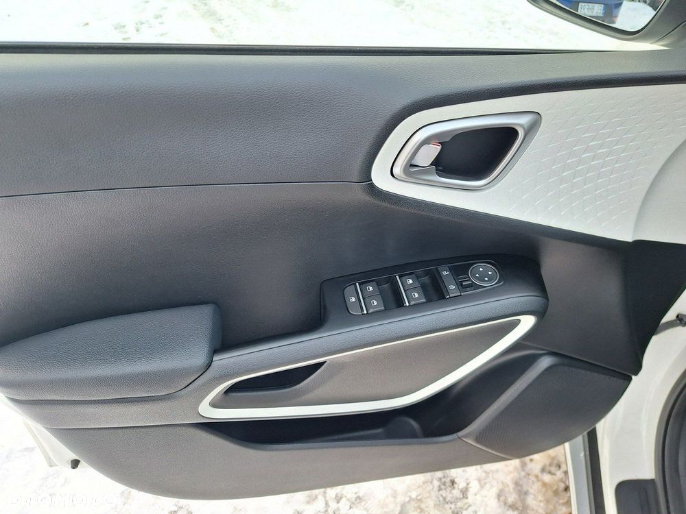 Kia Soul 64kWh M - 26