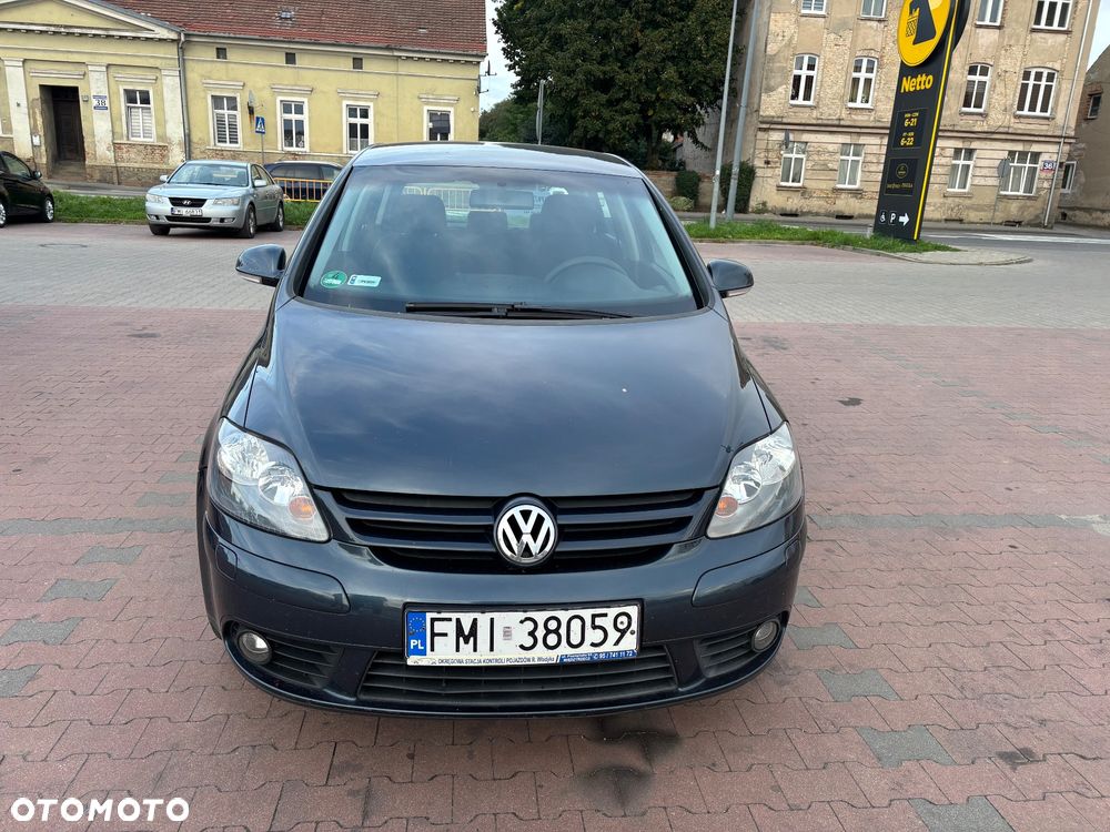 Volkswagen Golf Plus 1.6 FSI Comfortline - 3