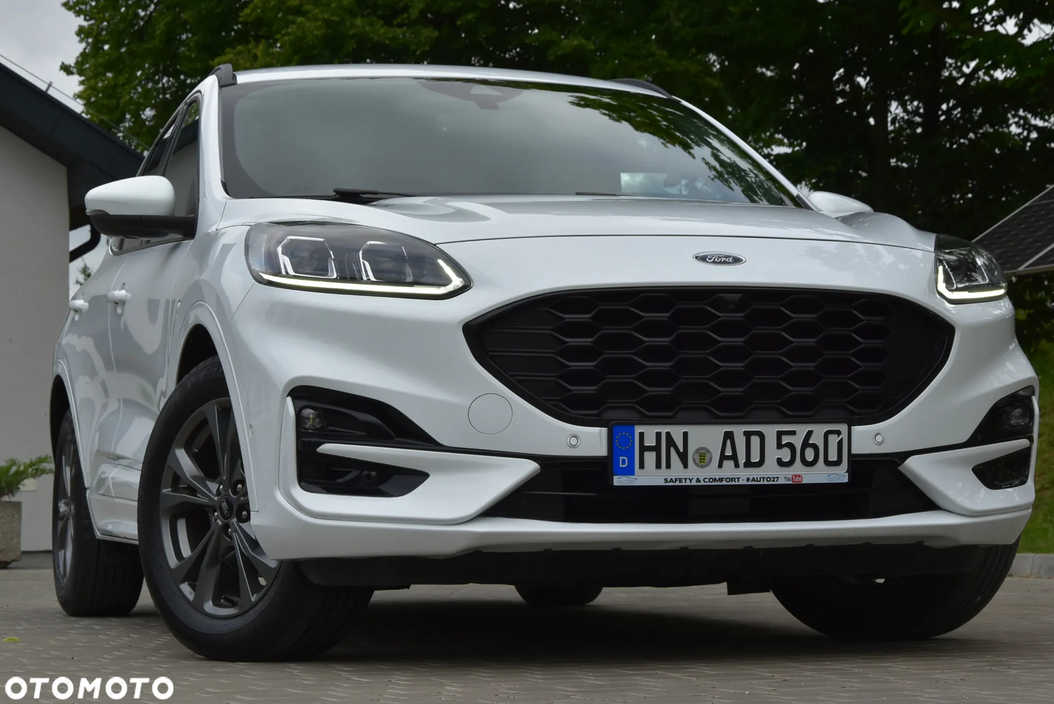 Ford Kuga 2.0 EcoBlue Hybrid ST-LINE X - 28