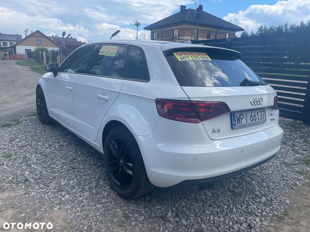 Audi A3 Sportback - 4