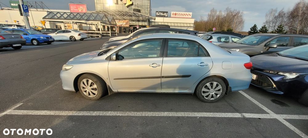 Toyota Corolla 1.6 Prestige - 8