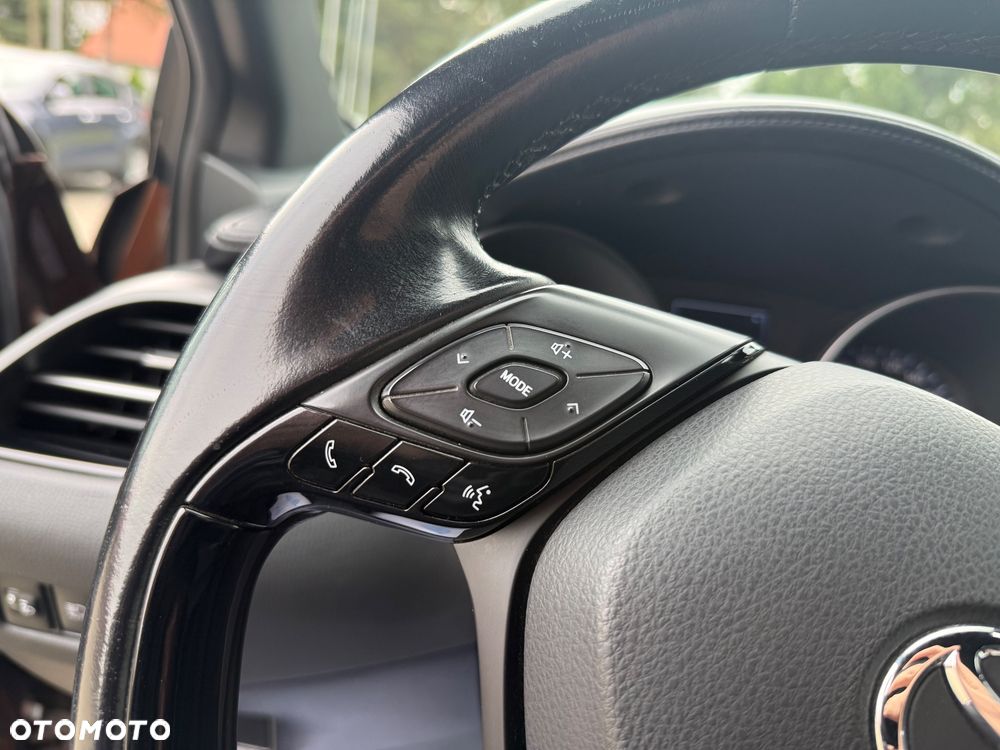 Toyota C-HR 1.2 Turbo Multidrive Flow - 19