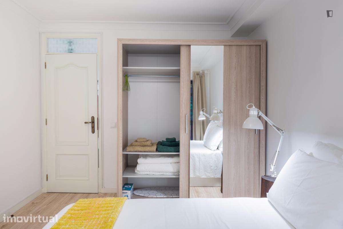 Apartamento com 1 quartos - localizado em Bonfim Porto - Grande imagem: 2/10