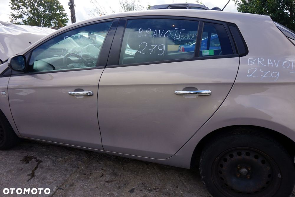 DRZWI TYLNE LEWE BRAVO II 5D HB 279  BEŻOWY FIAT 2007-2014 - 2