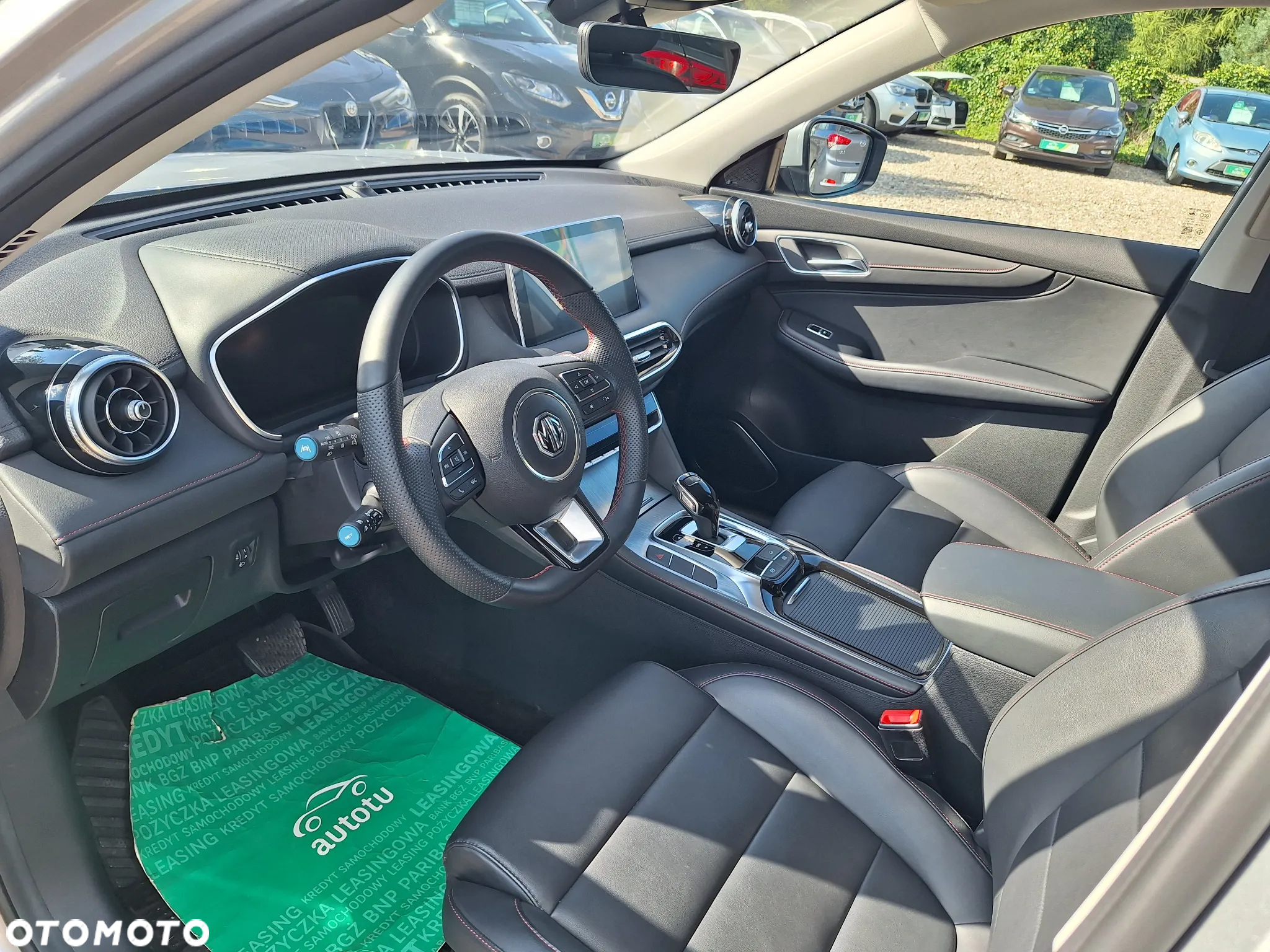 MG HS 1.5 T-GDI Exclusive DCT - 22