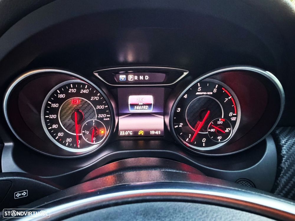 Mercedes-Benz A 45 AMG 4-Matic - 13