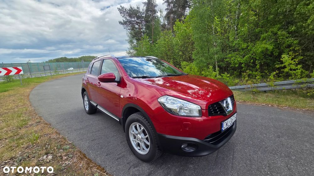 Nissan Qashqai - 2