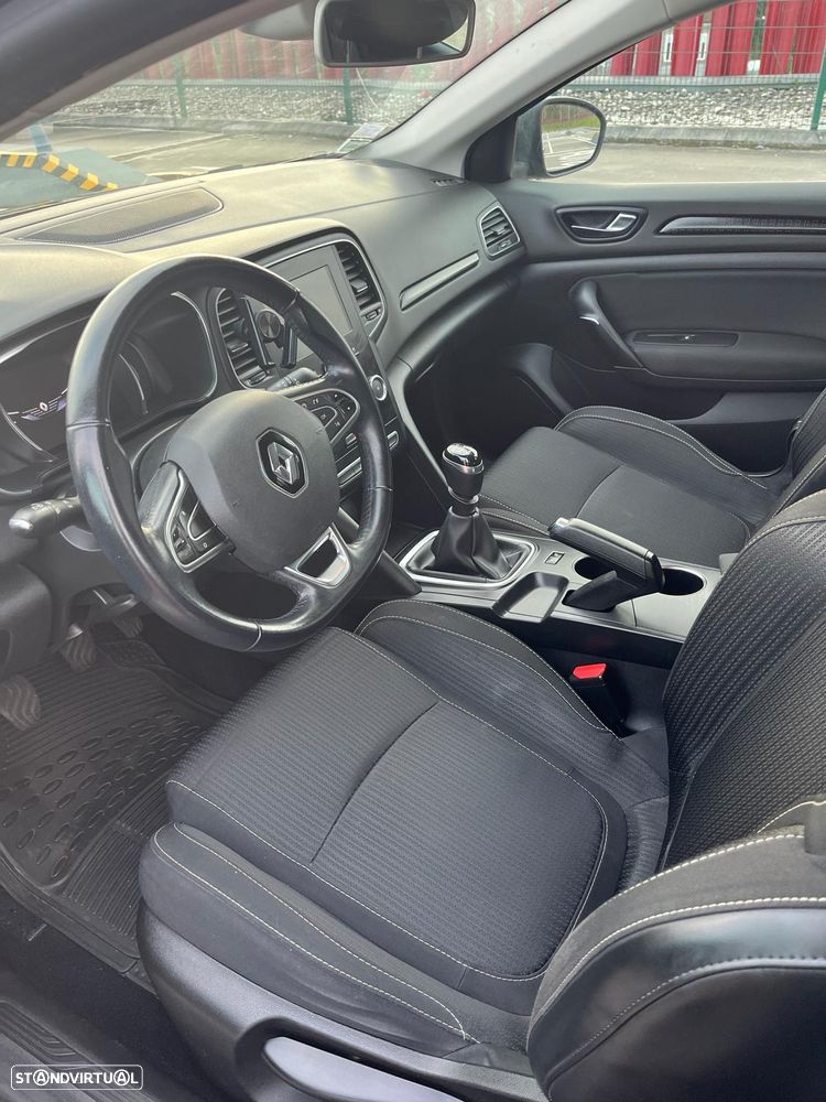 Renault Mégane Sport Tourer 1.5 dCi Dynamique - 10