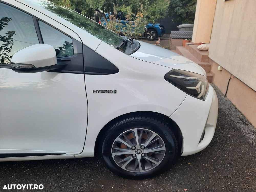 Toyota Yaris 1.5 VVT-i HSD Y20 Collection - 10