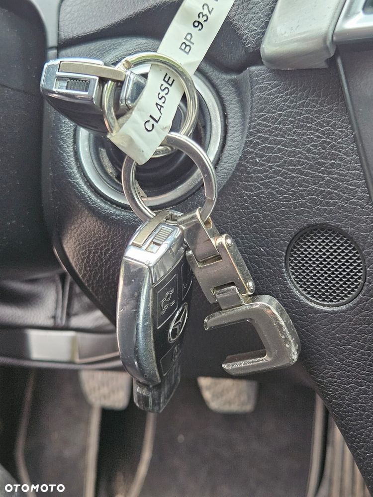 Mercedes-Benz Klasa C 180 CDI Avantgarde Edition - 11