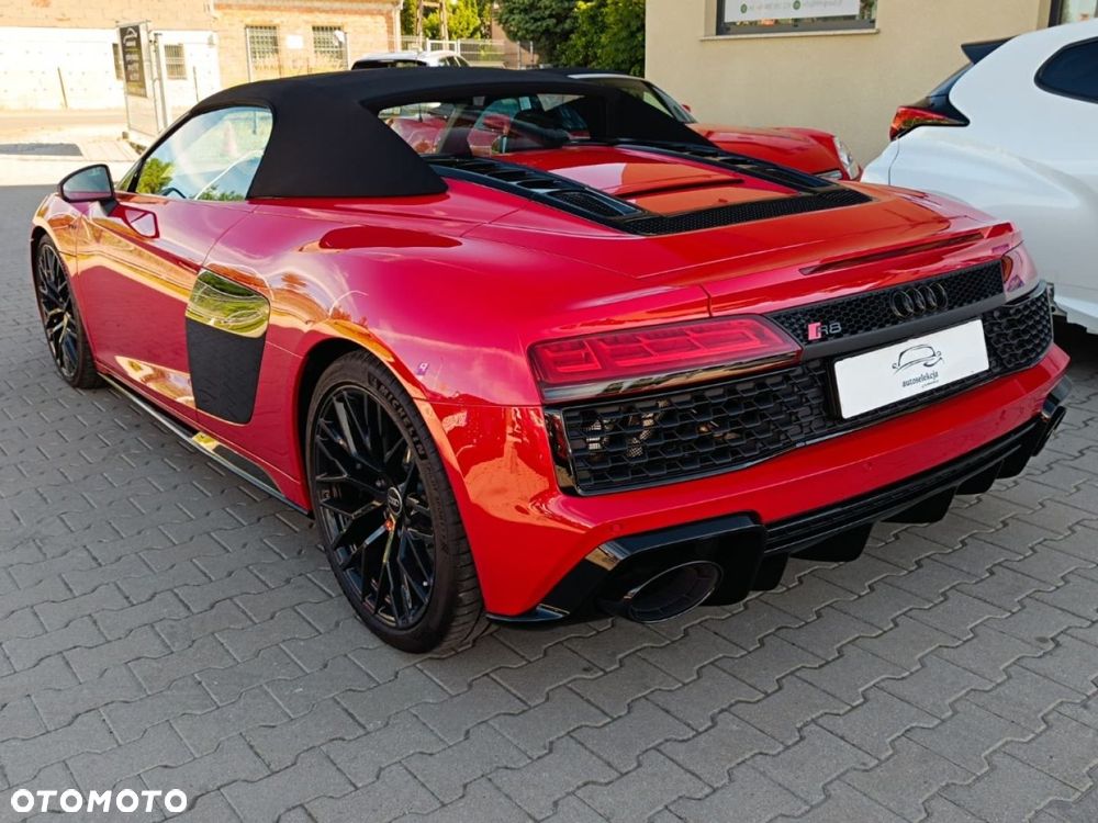 Audi R8 Spyder - 15