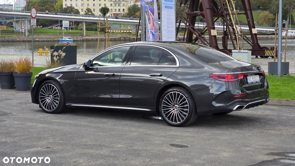Mercedes-Benz Klasa E 220 d 4-Matic AMG - 6