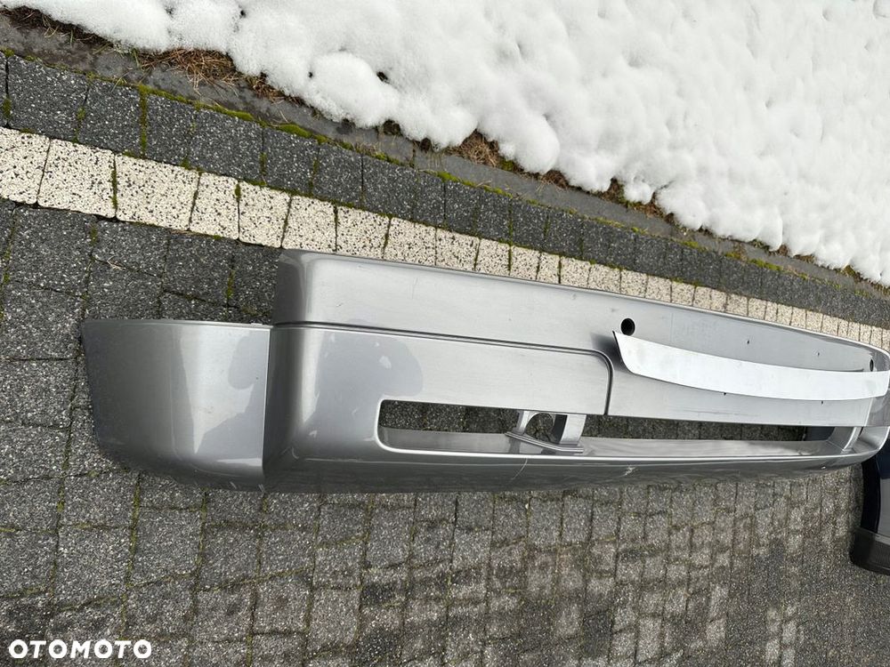 ZDERZAK ROLLS ROYCE PHANTOM 4 drzwi ORYGINAŁ 2003 - 2