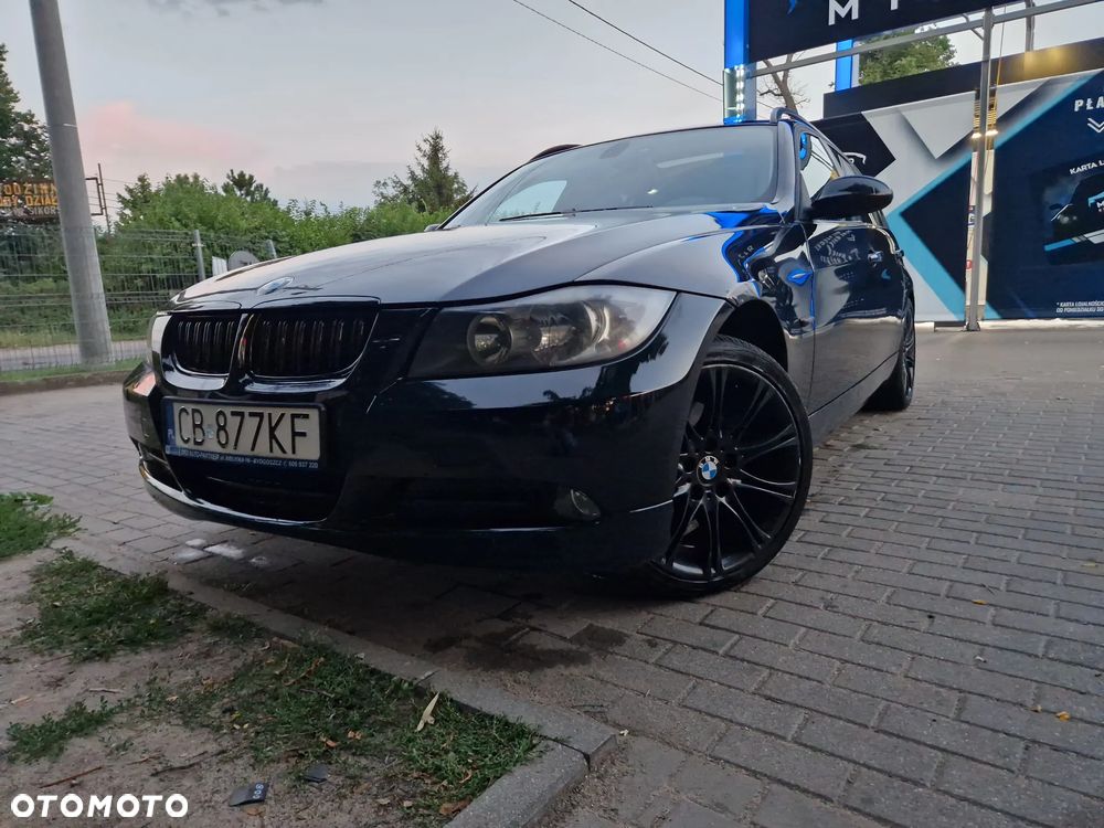 BMW Seria 3 318d - 1
