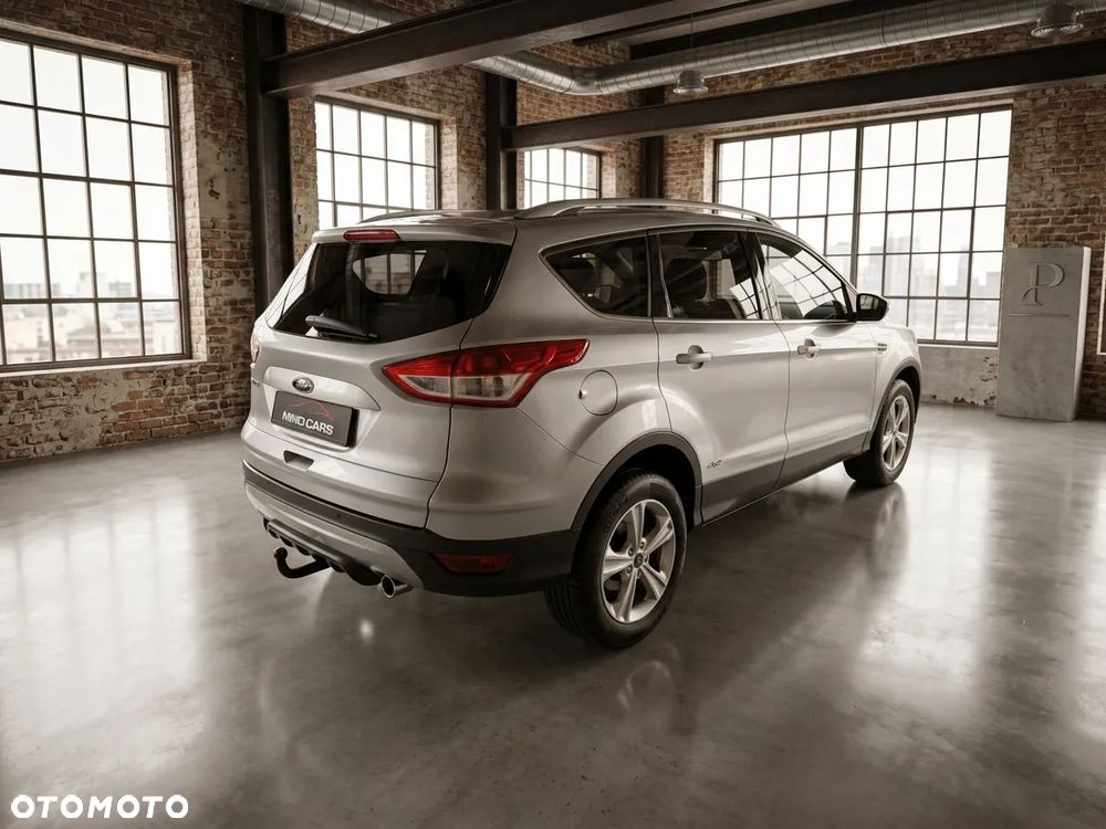 Ford Kuga 2.0 TDCi 4x4 Titanium - 7