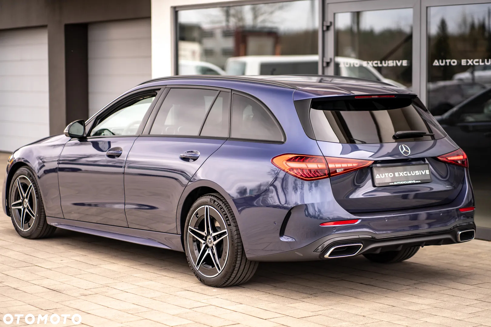 Mercedes-Benz Klasa C 200 4Matic T 9G-TRONIC AMG Line Advanced - 23