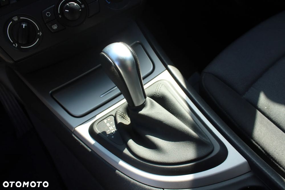 BMW Seria 1 - 15