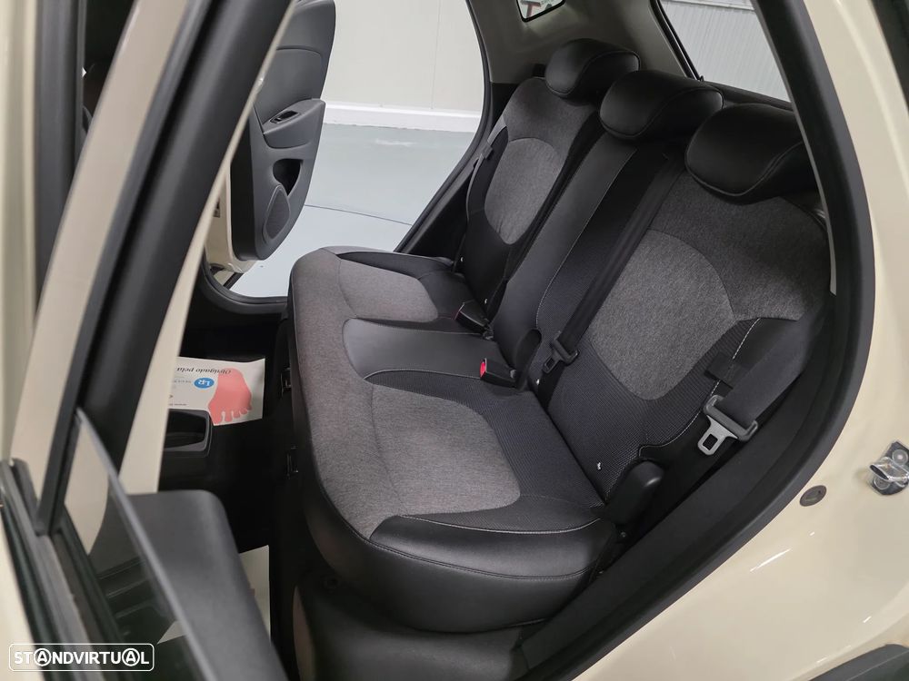 Renault Captur 1.5 dCi Exclusive EDC - 35