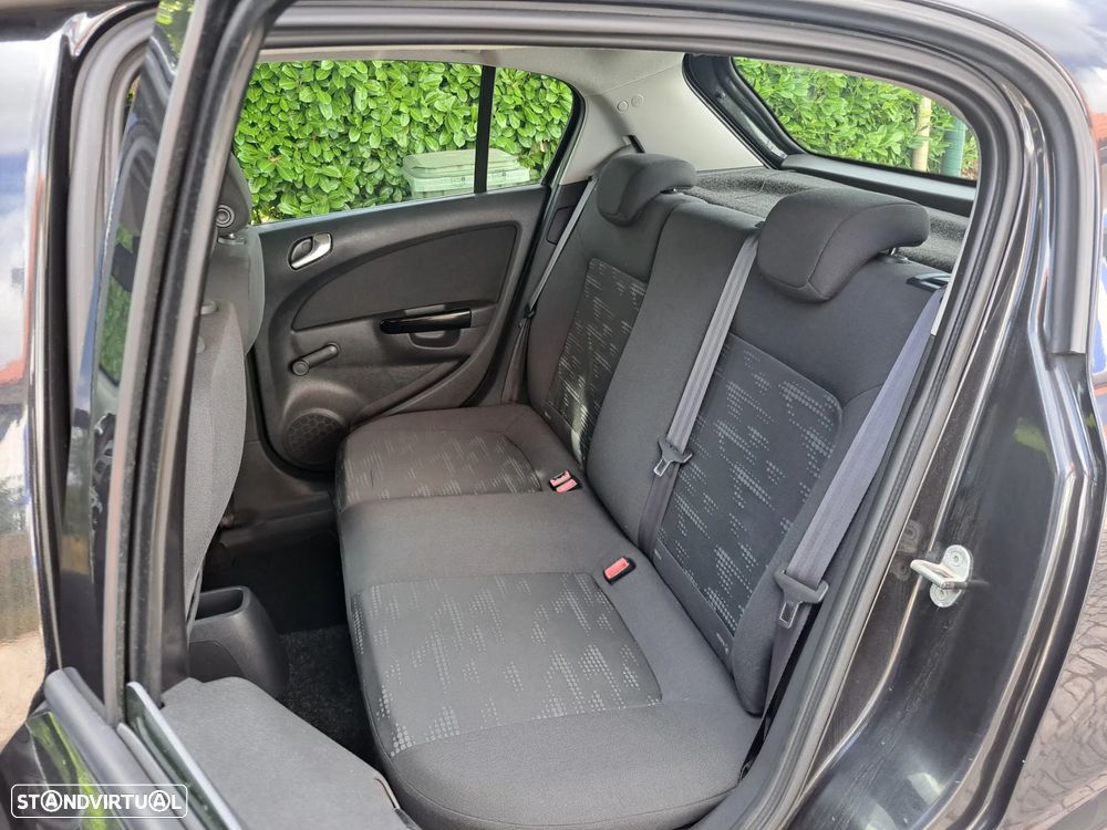 Opel Corsa 1.3 CDTi Enjoy - 21