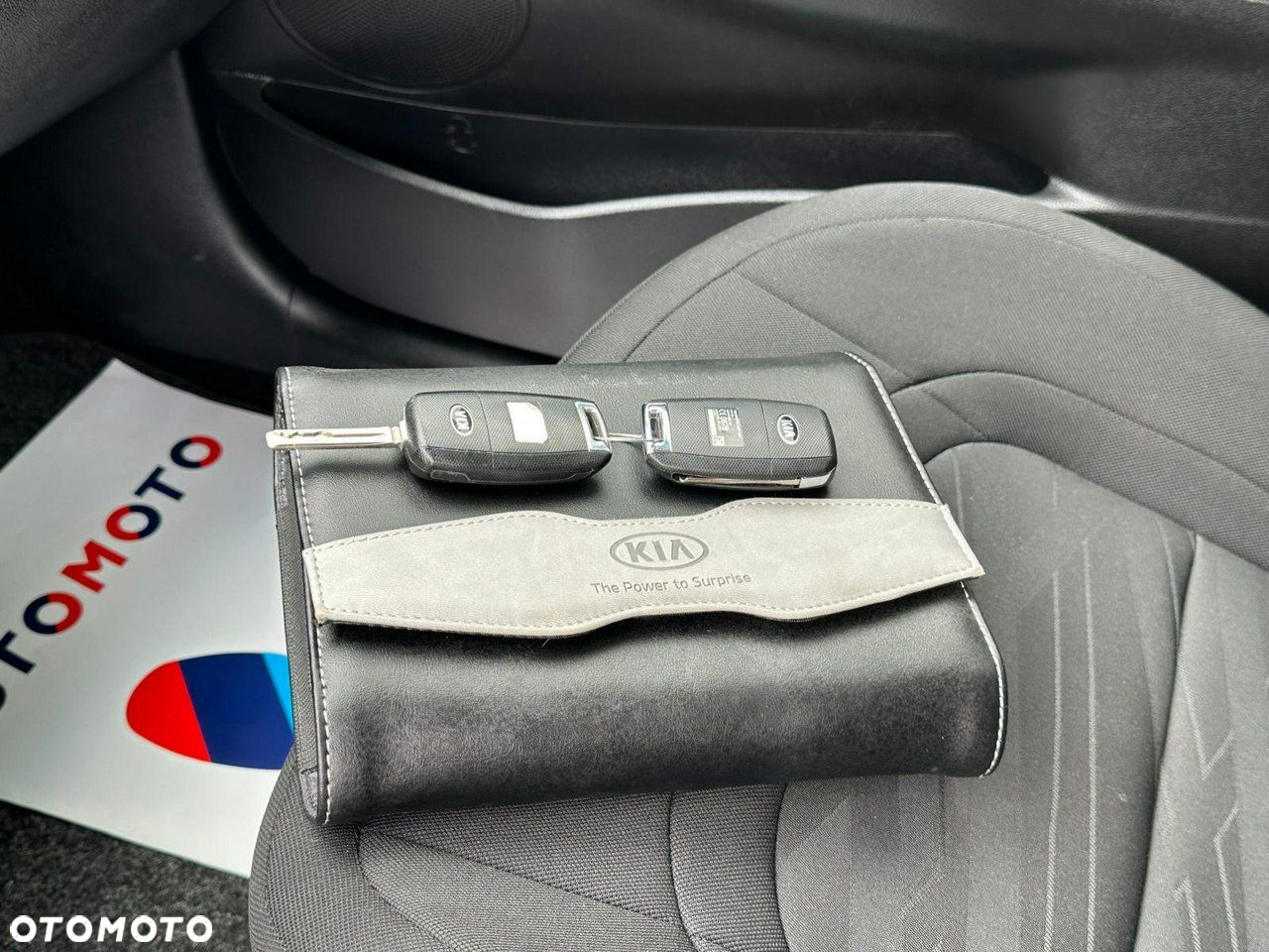 Kia Ceed - 22